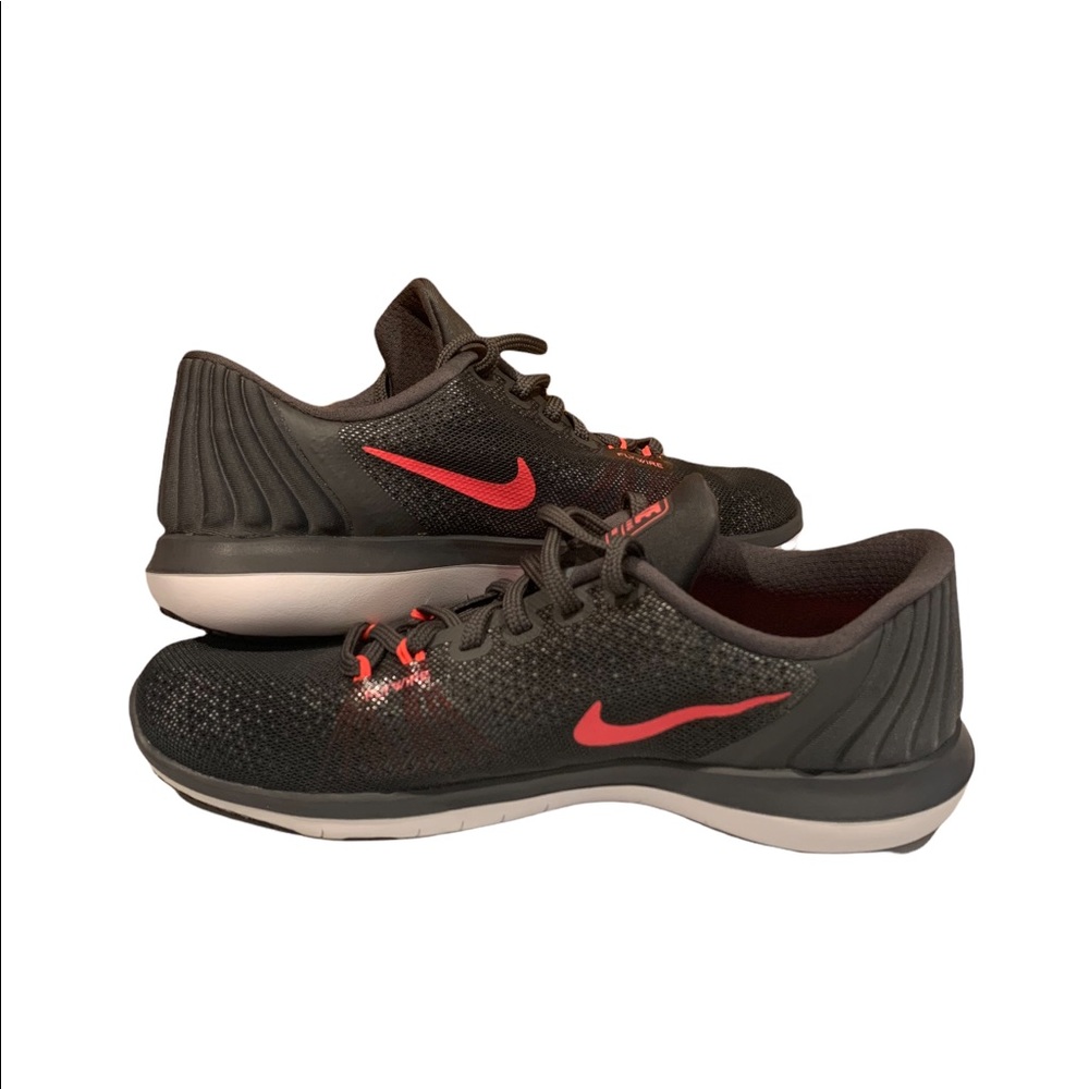 Nike Flex Supreme TR5 Flywire Sz 7.5W Running Shoes Grey Pink 8859616-003
